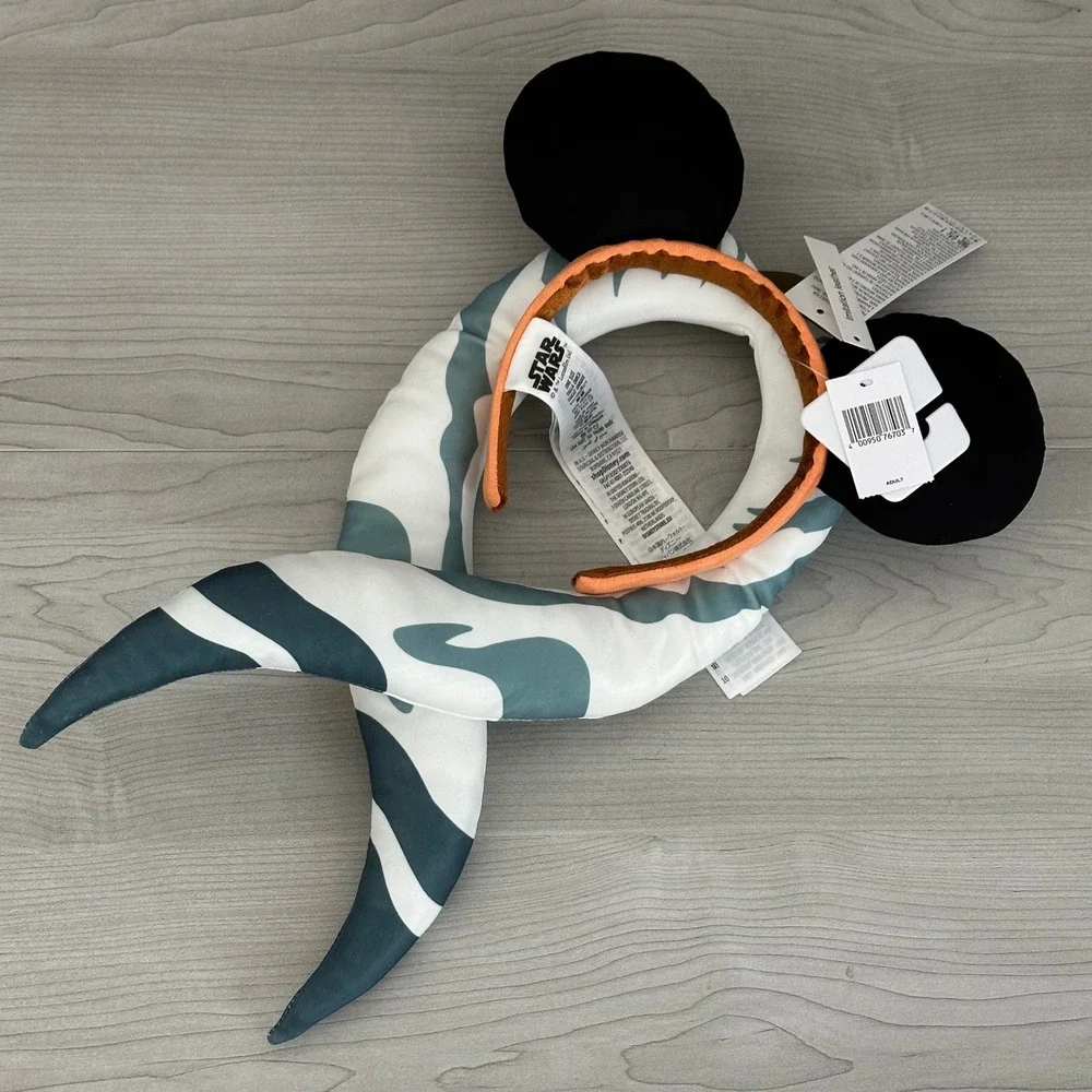 NEW Disney Star‎ Wars Ahsoka Tano Ears Womens OS White Blue Cosplay Headband